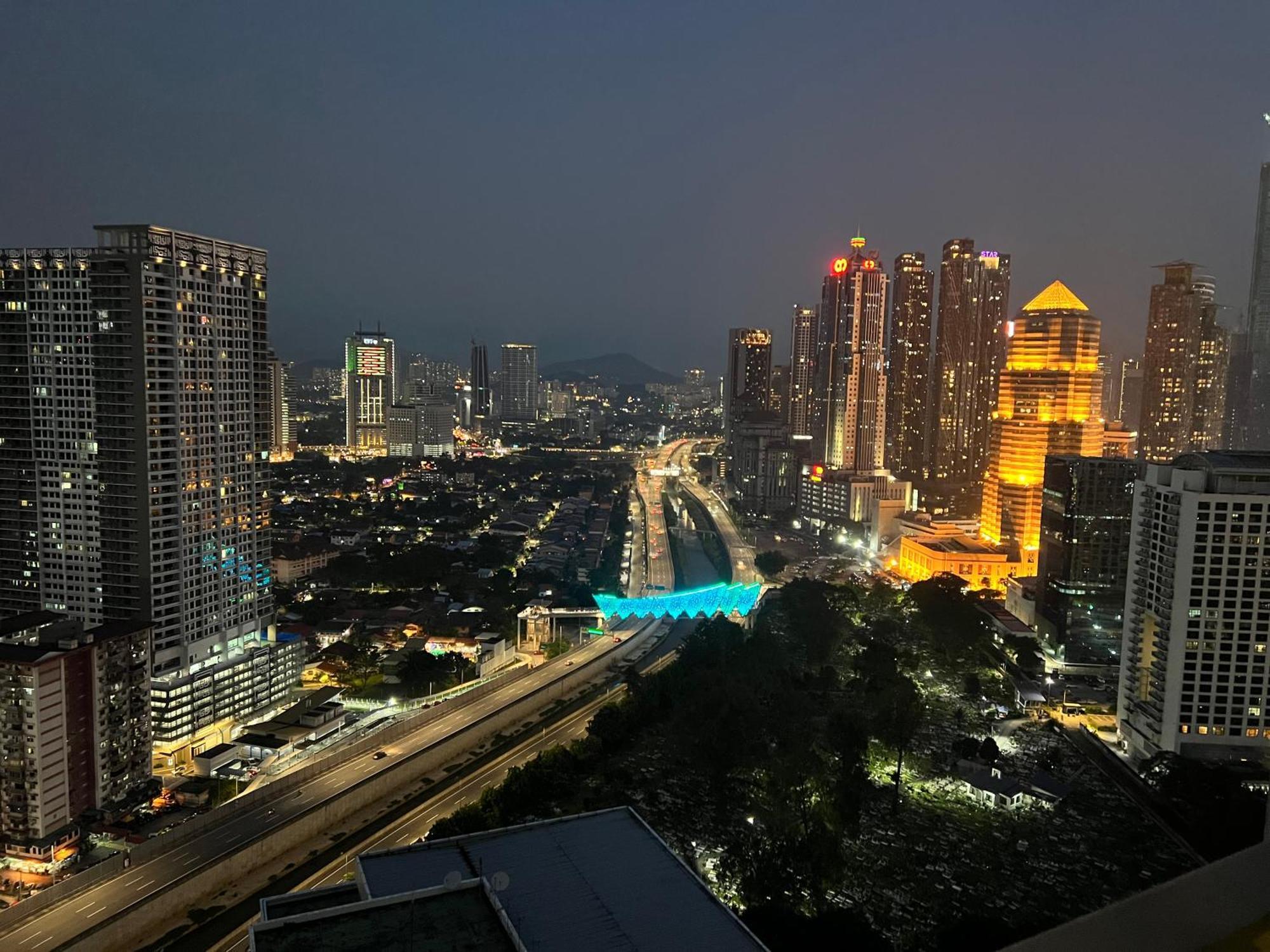 Summer Suites Near Klcc 吉隆坡 外观 照片