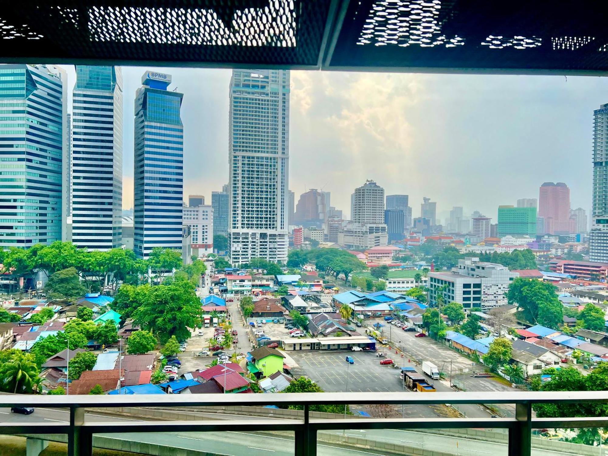 Summer Suites Near Klcc 吉隆坡 外观 照片